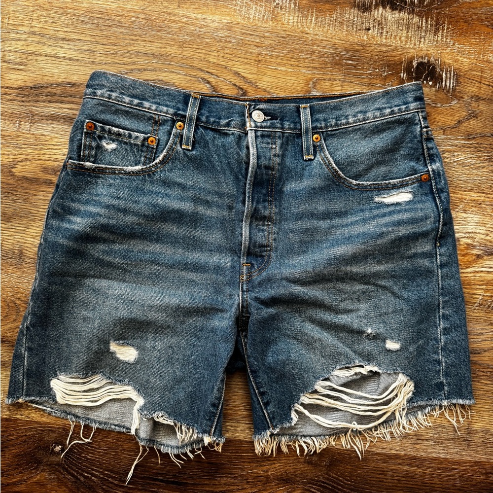 Levi's Classic Blue Denim Jeans